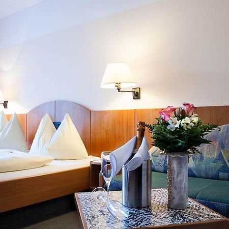 Hotel Edlingerwirt - Sauna & Golfsimulator Inklusive Шпитталь-ан-дер-Драу Экстерьер фото