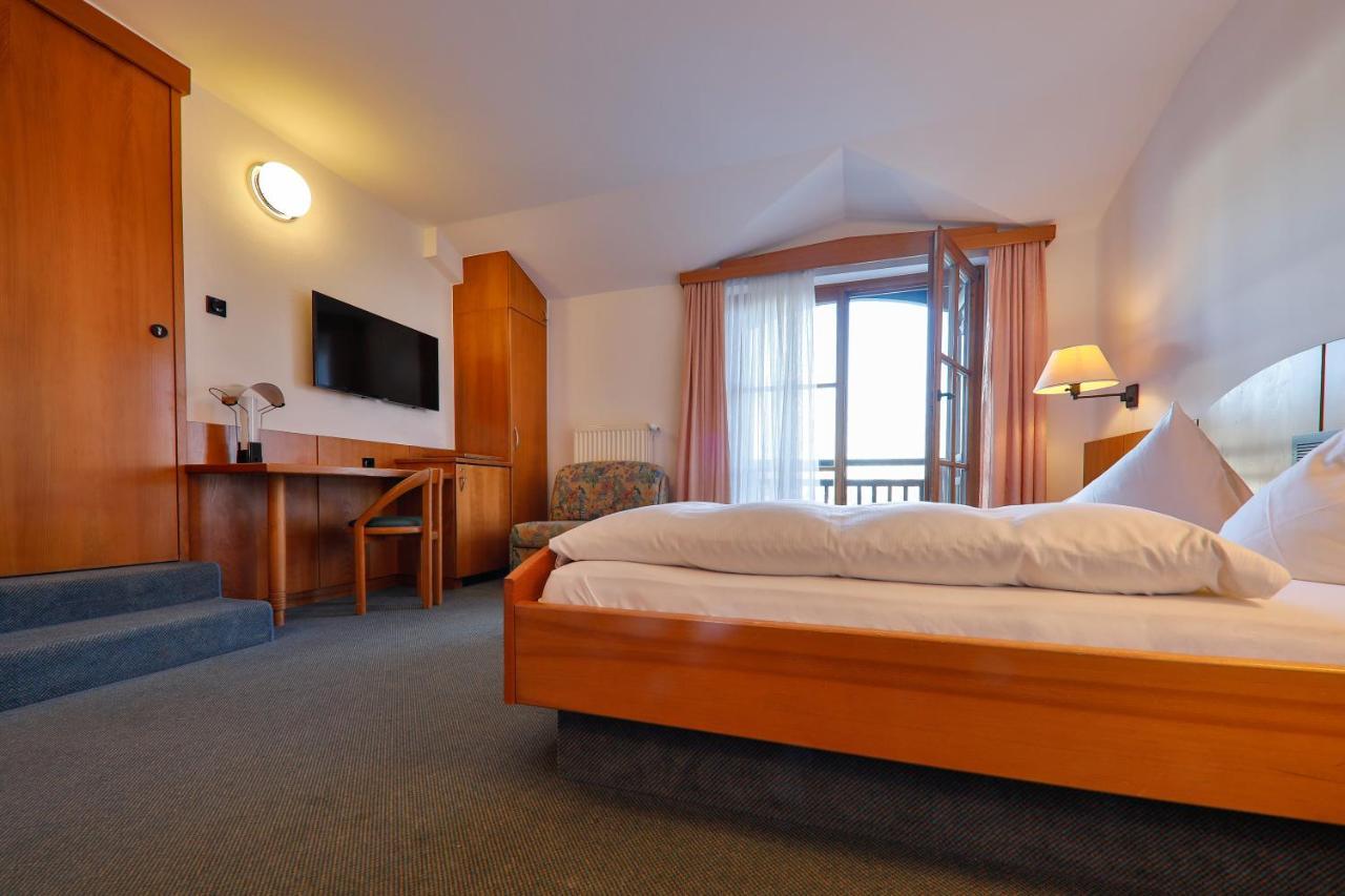 Hotel Edlingerwirt - Sauna & Golfsimulator Inklusive Шпитталь-ан-дер-Драу Экстерьер фото